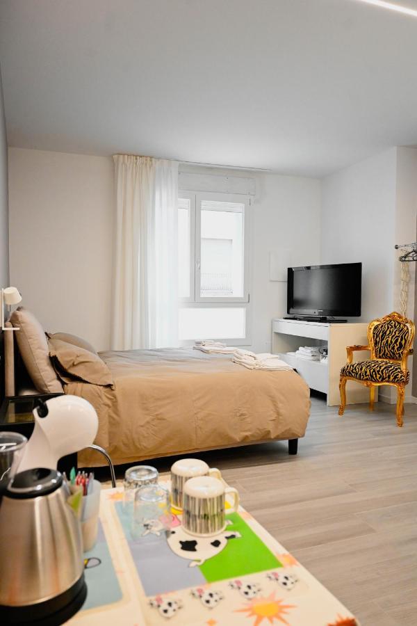 Cozy Studio Downtown Διαμέρισμα Μπασάνο Ντελ Γκράπα Εξωτερικό φωτογραφία